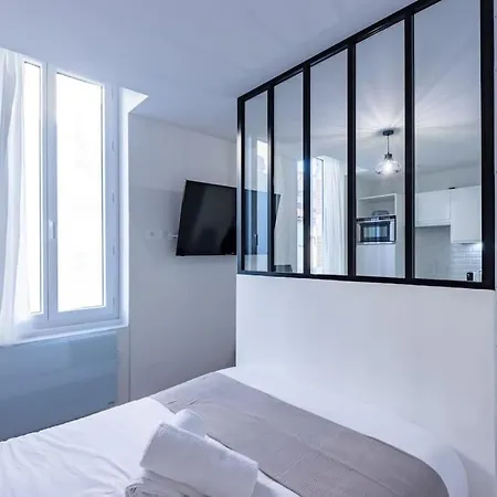 Le & Cocon - Jacuzzi - Sauna - Clim - Melina&alfred Αζάν