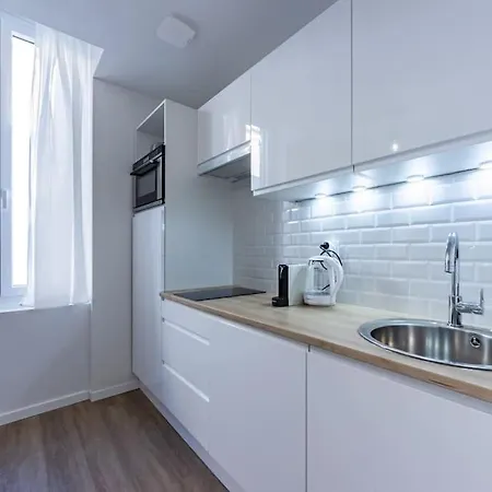 Le & Cocon - Jacuzzi - Sauna - Clim - Melina&alfred Αζάν