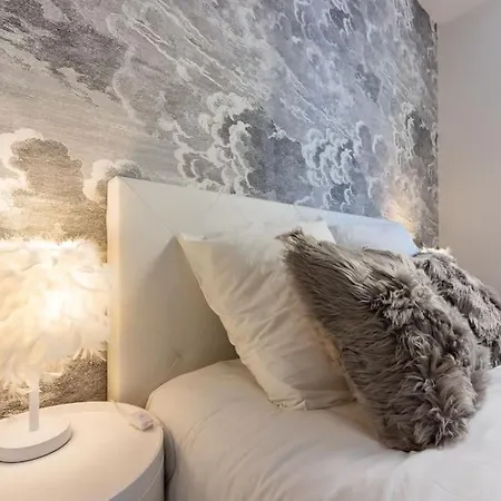 Le & Cocon - Jacuzzi - Sauna - Clim - Melina&alfred Διαμέρισμα *