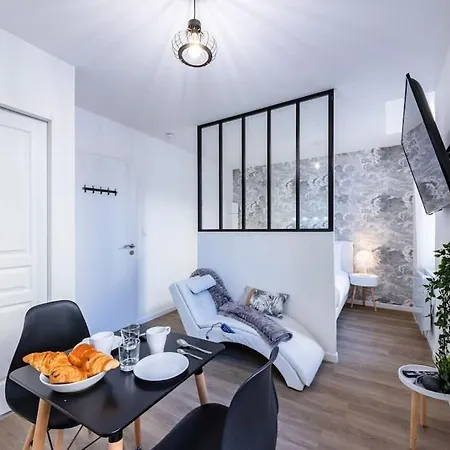 Le & Cocon - Jacuzzi - Sauna - Clim - Melina&alfred *