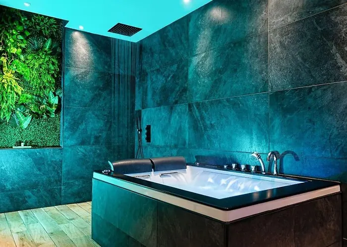 Le & Cocon - Jacuzzi - Sauna - Clim - Melina&alfred Apartment