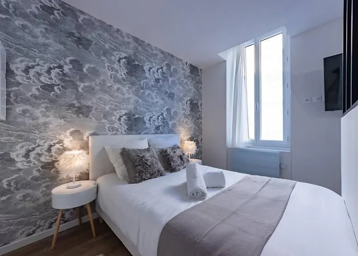 Lejlighed Le & Cocon - Jacuzzi - Sauna - Clim - Melina&alfred Agen